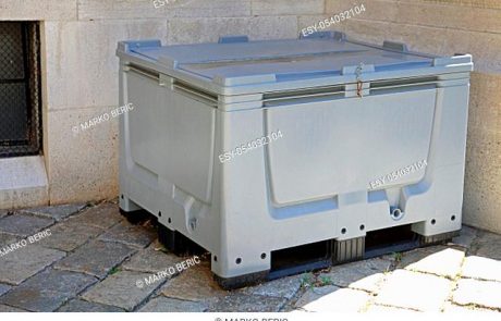 the Industrial use of plastic the Industrial use of plastic